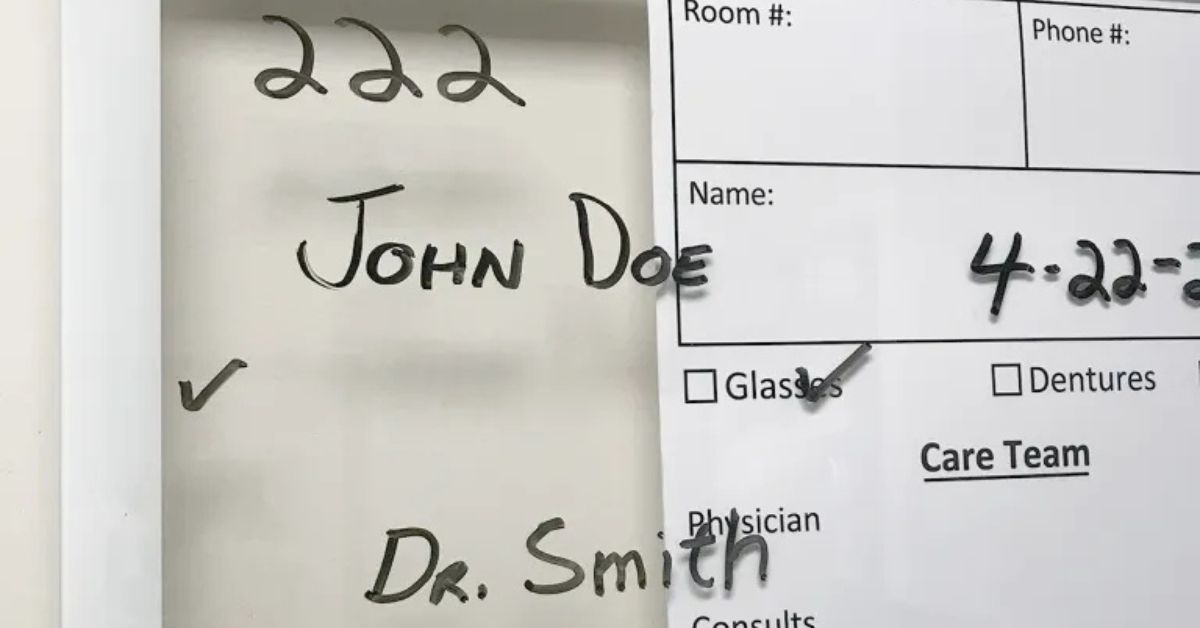 The Differences Between Glassboards and Whiteboards